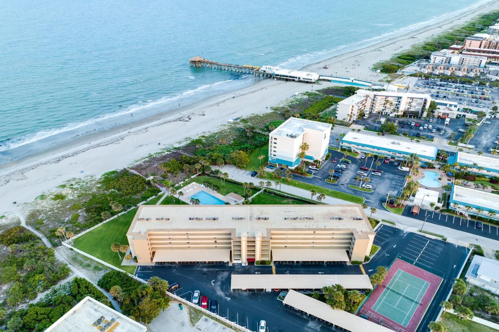 Cocoa Beach Towers Exterior foto